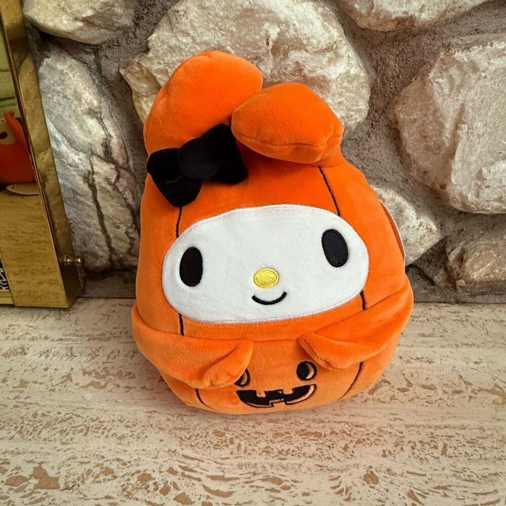 NWT My Melody Halloween Pumpkin squishmallow